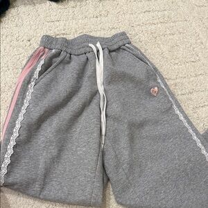 Aelferic eden Gray and Pink Bottoms with Lace Trim